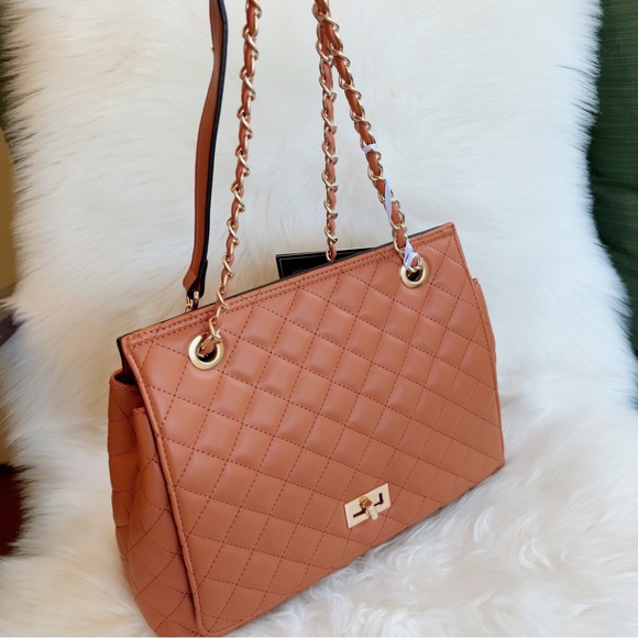 Quilted flap bag shoulder or crossbody honey beige brown gold chain - Picture 7 of 13